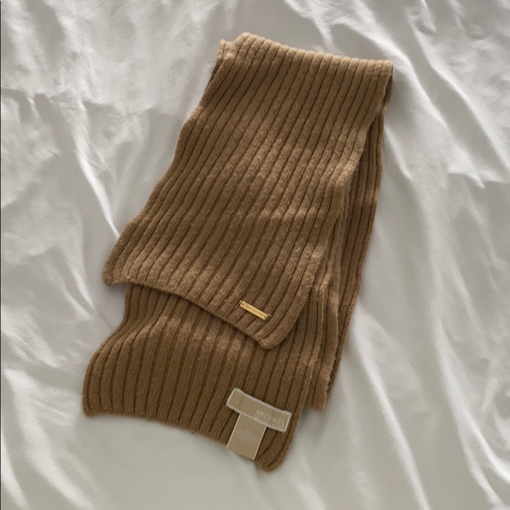 Michael Kors scarf